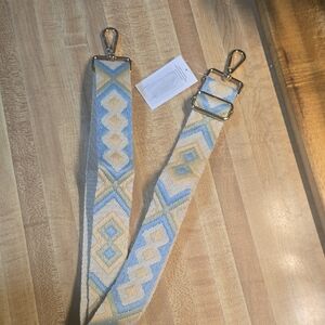 Geometric Patterned Hobo Western Bag Strap NWT Guitar Strap